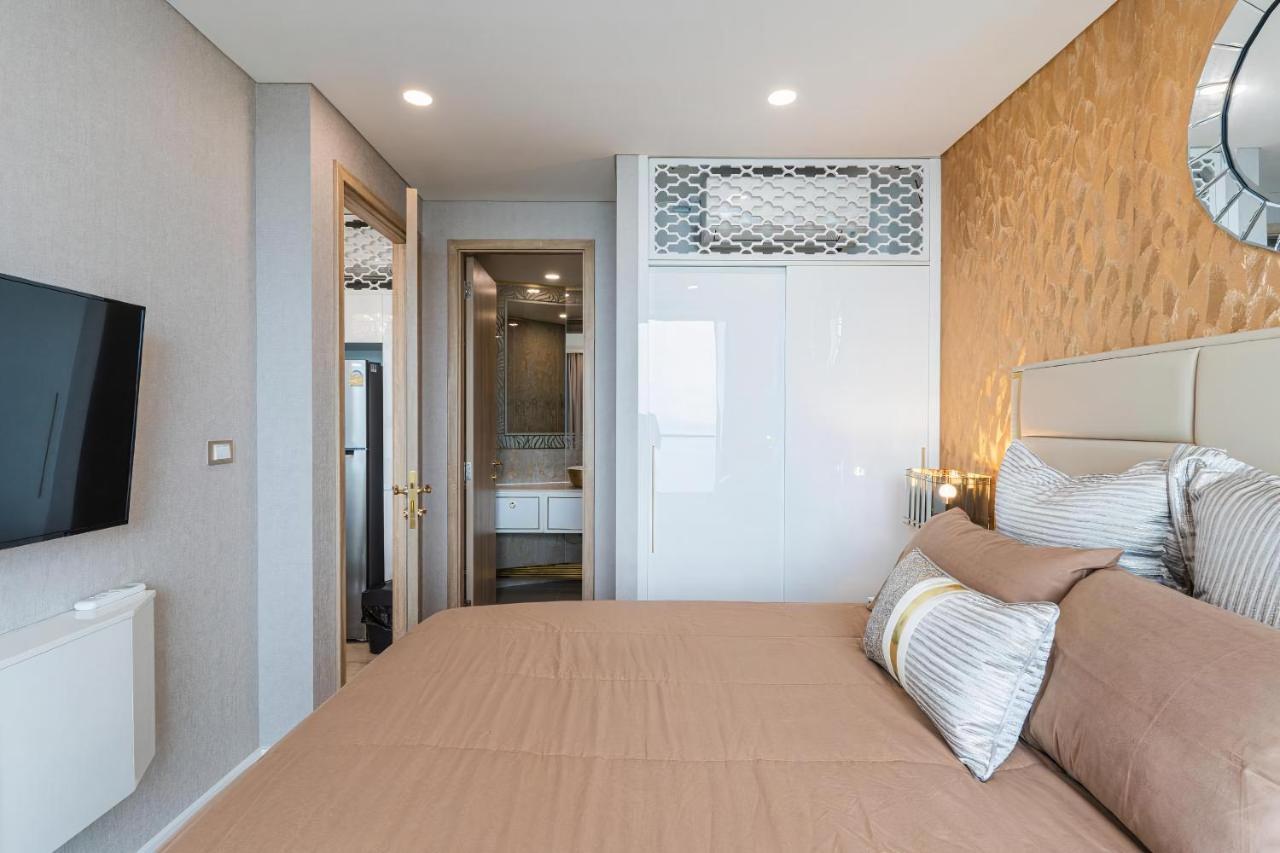 חוף ג'ומטיין Luxury Sea View Room Beach Front Luxury מראה חיצוני תמונה